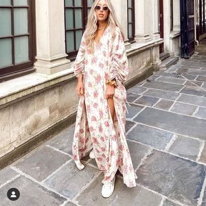 MANGO floral maxi dress bloggers favorite